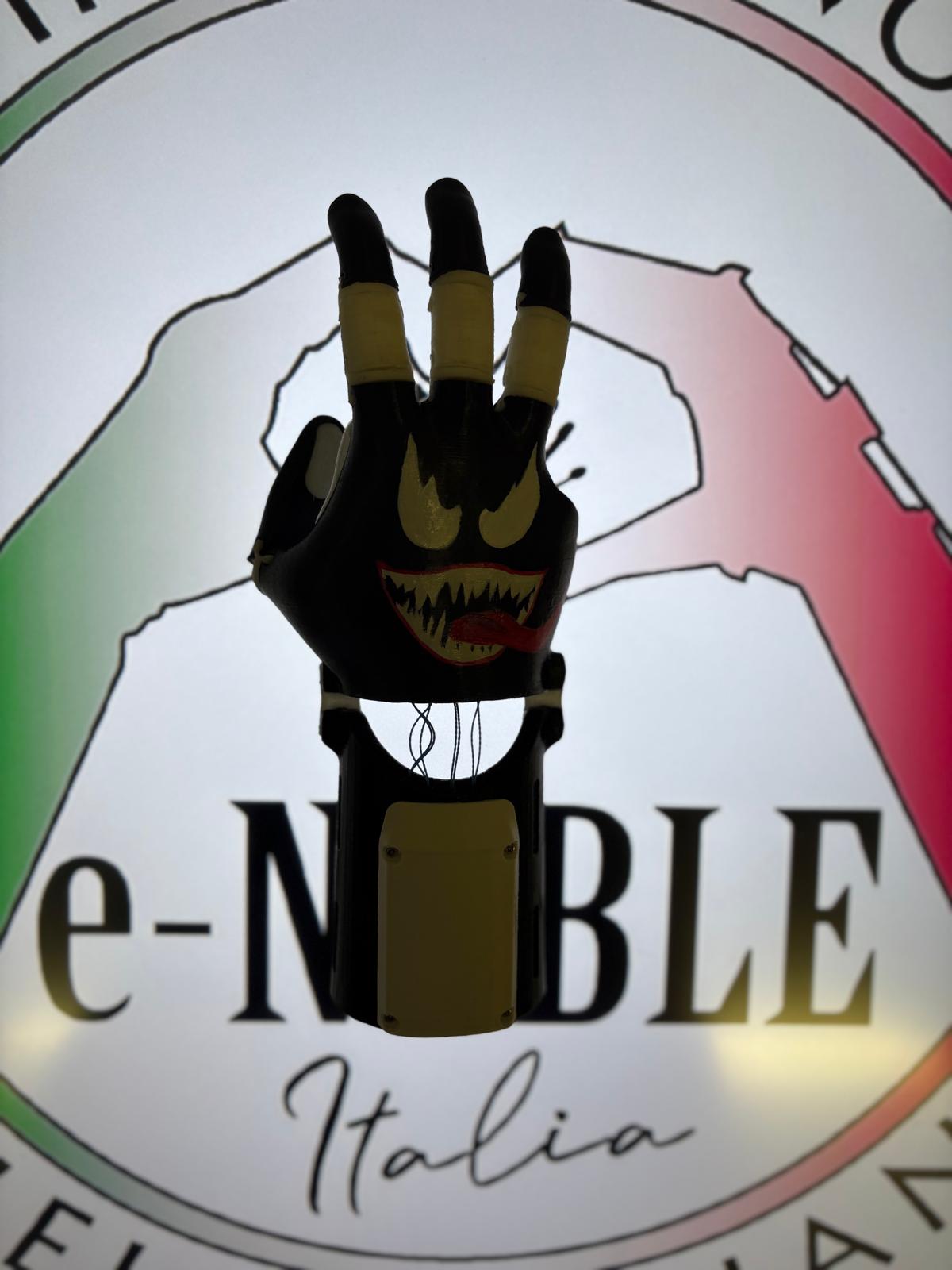 Stampa 3D a portata di mano: a scuola con e-Nable Italia, tra etica e STEAM - exhibit detail 3